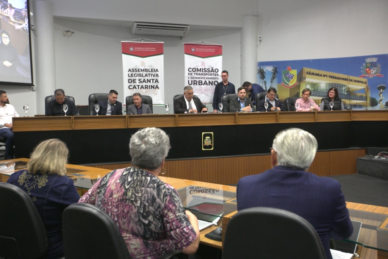 Assunto foi discutido em audiência pública da Alesc, na noite desta segunda (16), em Joinville - FOTO: Agência AL 