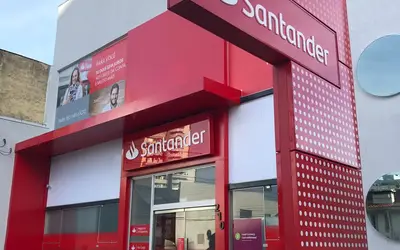 Linha de crédito do Santander antecipa até 100% da restituição do Imposto de Renda