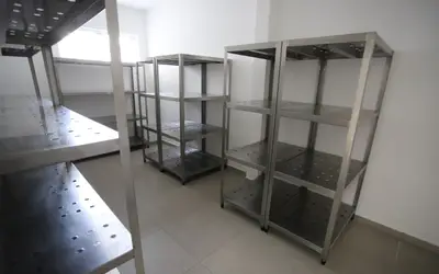 Restaurante Popular: Equipamentos para armazenagem e produção de alimentos estão sendo instalados