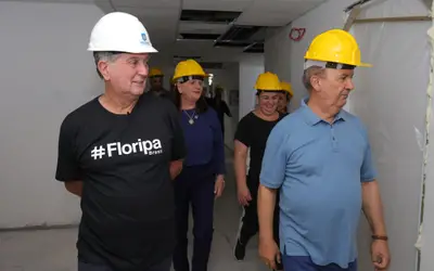 Governador visita obra do MultiHospital que será instalado no antigo aeroporto de Florianópolis