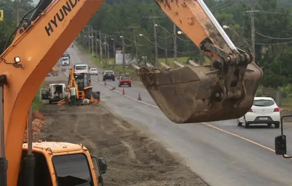 Revitalização da rodovia Jorge Lacerda deve ficar pronta em maio no Sul do Estado